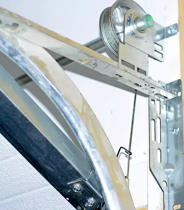 Roll Up Garage Door Cable Repair in Southwest, FL