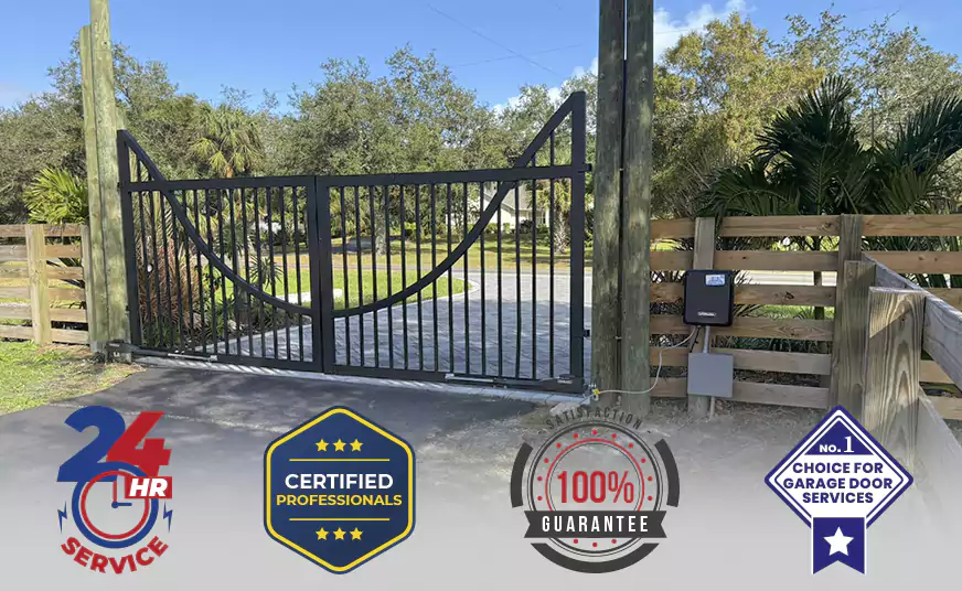 Wrought Iron Fence Repair And Painting in Southwest, FL